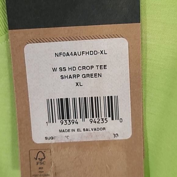 *NWT* THE NORTH FACE Neon Green Oversized Cropped Tee w/Front Logo, size XL - Picture 3 of 6
